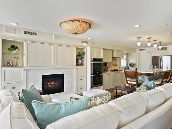 722 Cohasset Ct #1, San Diego, CA 92109