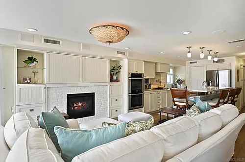 722 Cohasset Ct #1 Photo 1