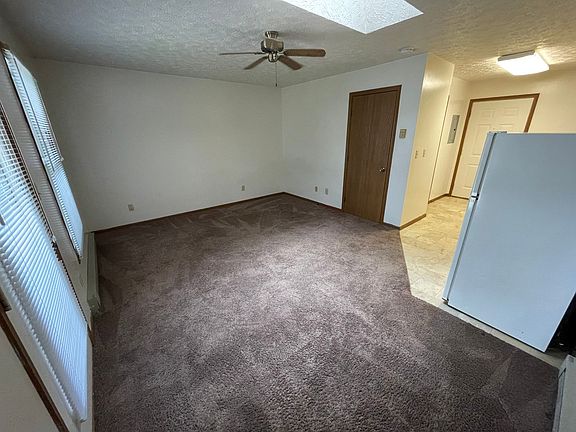 3rd image of 231 Sheetz St APT 7