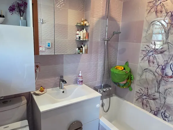 134 West End Avenue image 12 of 16