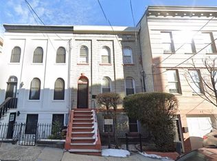 16 Ivy Pl #1, Jersey City, NJ 07304