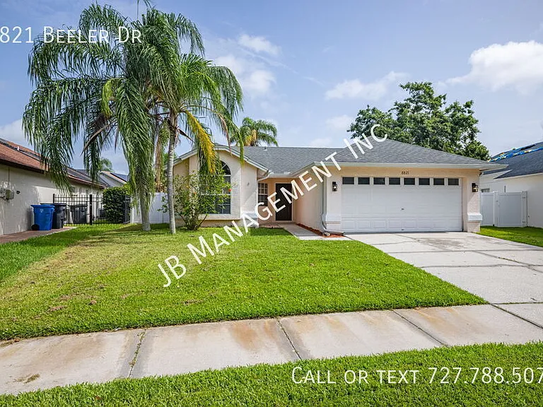 8821 Beeler Dr — Photo 2