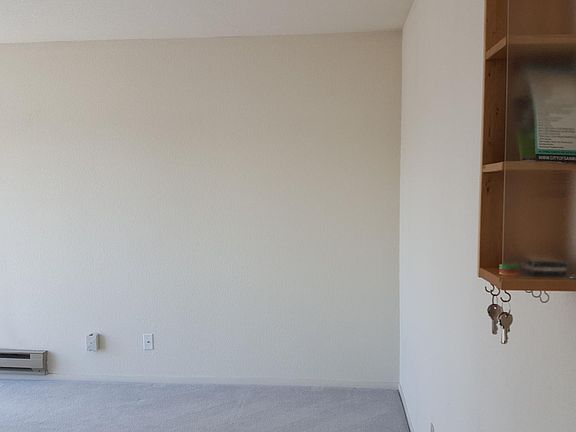 5th image of 2425 S Norfolk St APT 307