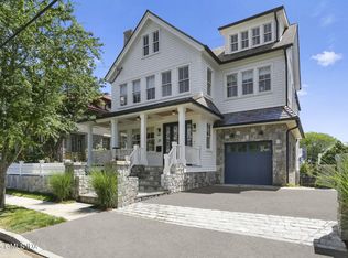 21 Ridge St, Greenwich, CT 06830