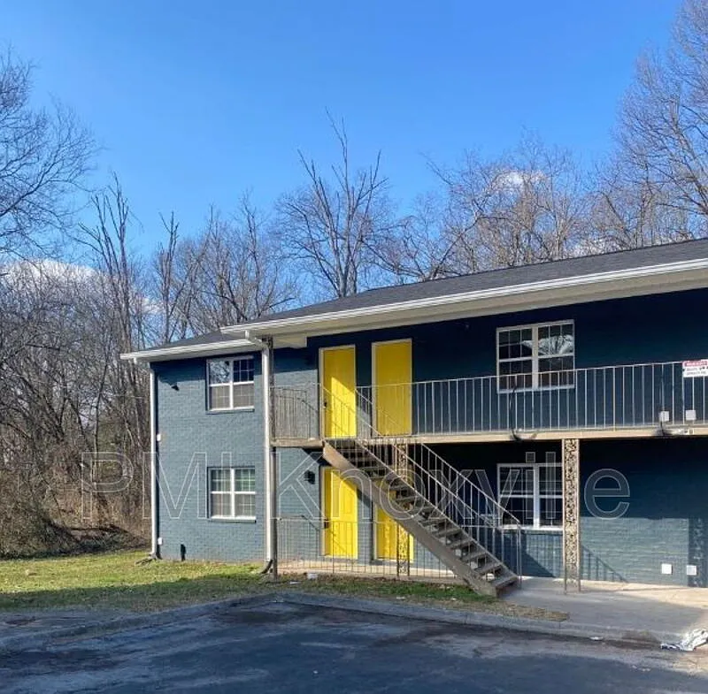 1 bed, 1.0 bath, 701 sqft, $1,025 — Photo 1