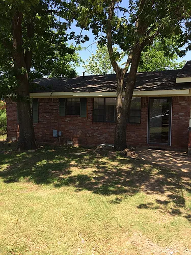 8106 Highway 271 S #2 Photo 1