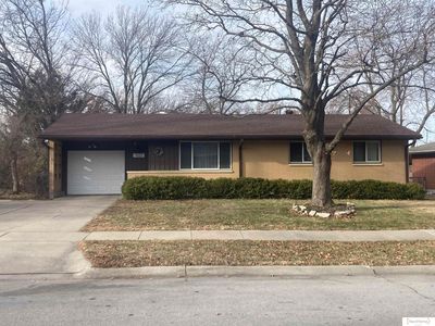 1321 Sycamore Dr, Lincoln, NE, 68510