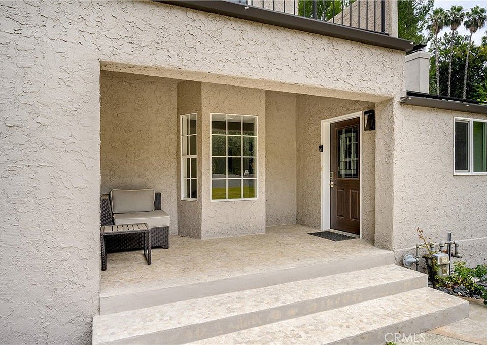9620 Wheatland Ave, Sunland, CA 91040 | MLS #GD26116751 | Zillow
