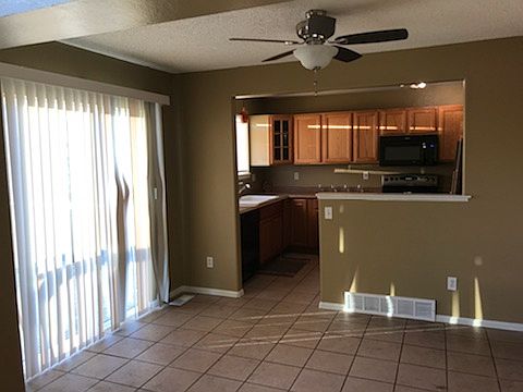 5th image of 4420 Bramble Ln
