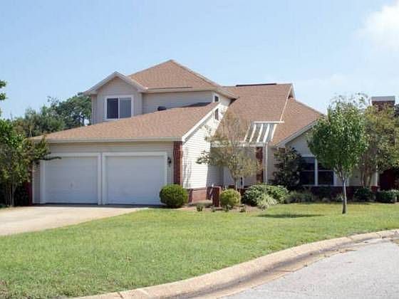 1st image of 1262 Greenview Ln