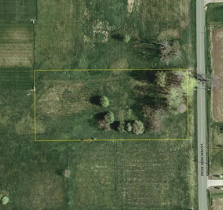 2nd image of 10388 Silvercreek Rd