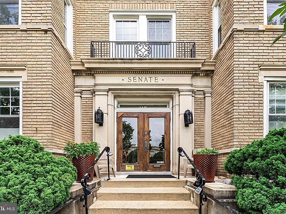 2nd image of 115 2nd St NE APT 16