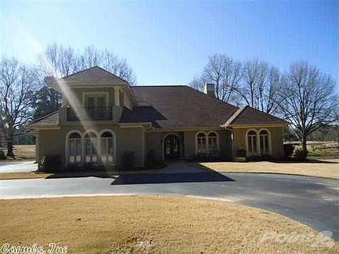 1st image of 1606 W 46th Ave