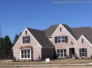 14727 Kenner Pl, Olive Branch, MS 38654