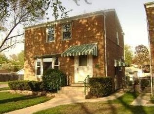 735 Portsmouth Ave, Westchester, IL 60154