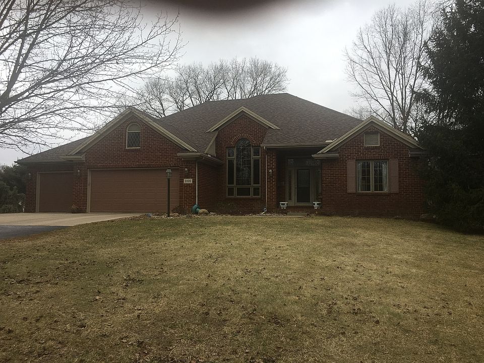 2nd image of 2806 Consear Rd