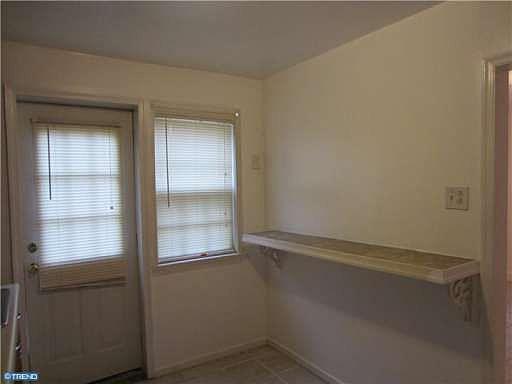 5th image of 7706 Lawnton St
