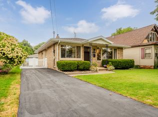 1307 Marion Ave, Saint Joseph, MI 49085