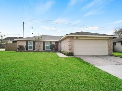 2318 Green Valley Dr, Deer Park, TX, 77536
