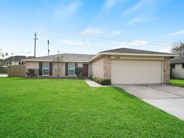 2318 Green Valley Dr, Deer Park, TX 77536