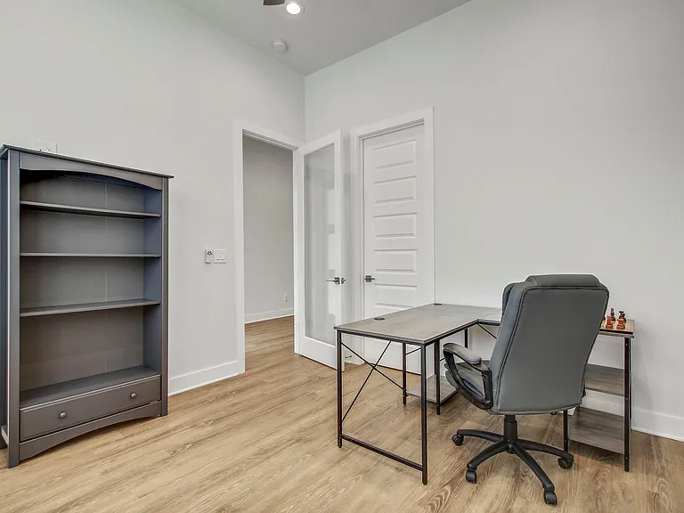 6509 Shady Ln — Photo 15
