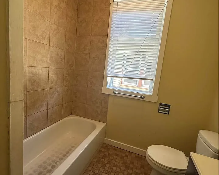 908 Winchester Ave #3 — Photo 11