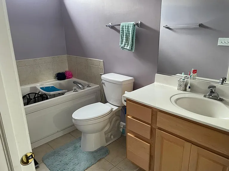 2277 Stoughton Dr — Photo 18