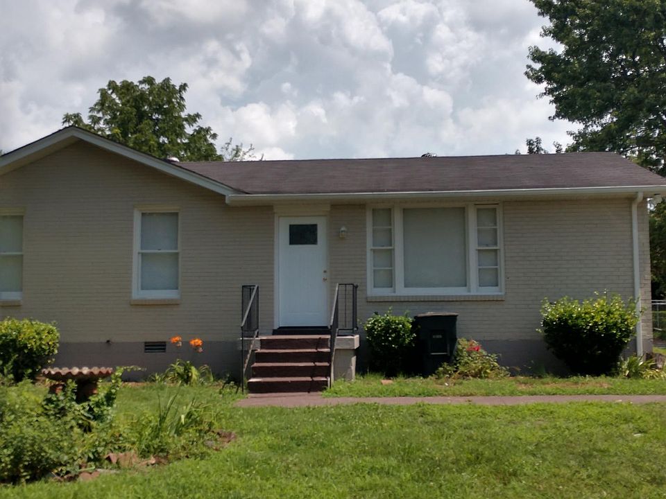 1st image of 628 Baldwin Ct