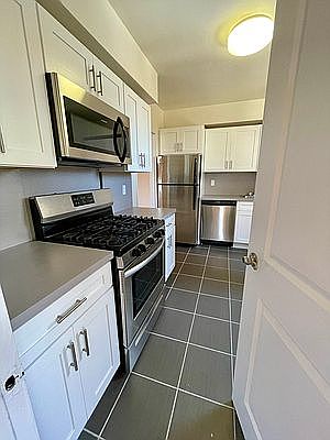 1st image of 16201 Highland Ave #77C