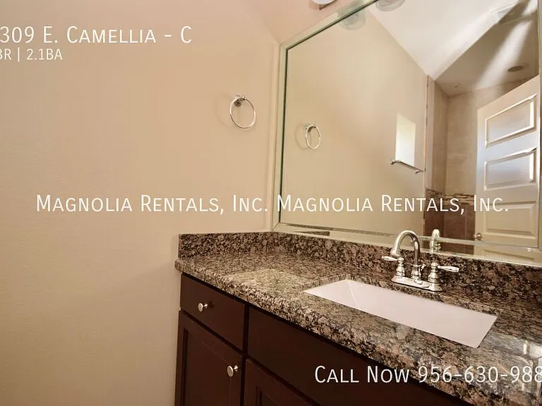 1309 E Camellia Ave #C — Photo 10