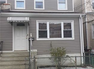 93-10 75th St, Woodhaven, NY 11421