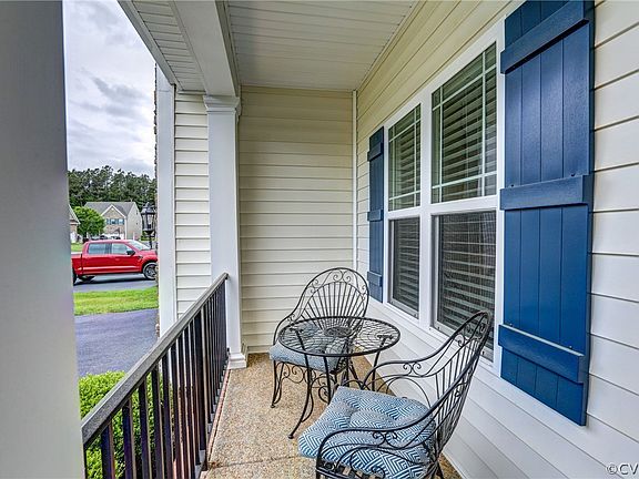 4th image of 11912 Hunton Crossing Court Gln