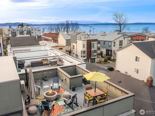 3001 62nd Avenue SW, Seattle, WA 98116