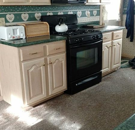 5th image of 120 Union St
