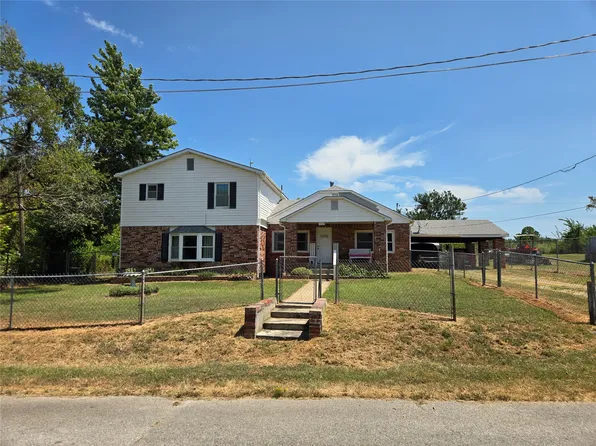 1407 S Cedar St, Bristow, OK 74010