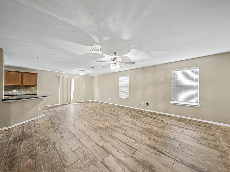 9203 Sage Valley Dr — Photo 9