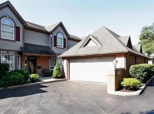 260 W Eggleston Ave APT C, Elmhurst, IL 60126