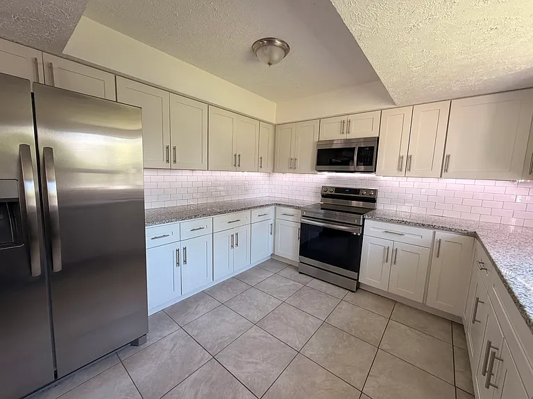 513 Bonnie Ave — Photo 3