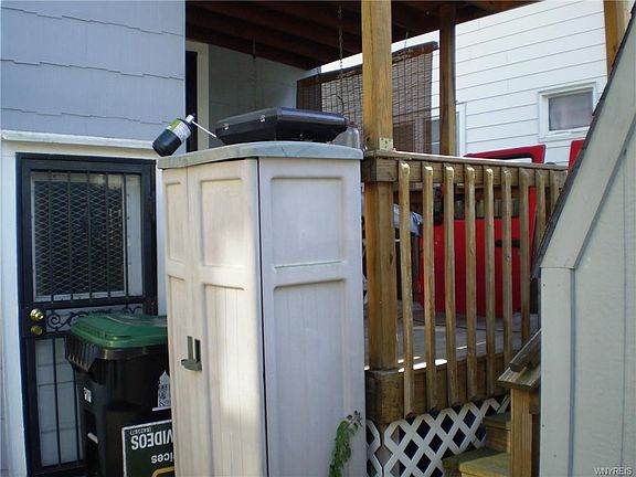 3rd image of 1315 Kenmore Ave
