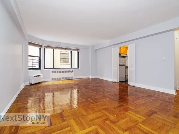 200 East 36th Street image 1 of 12