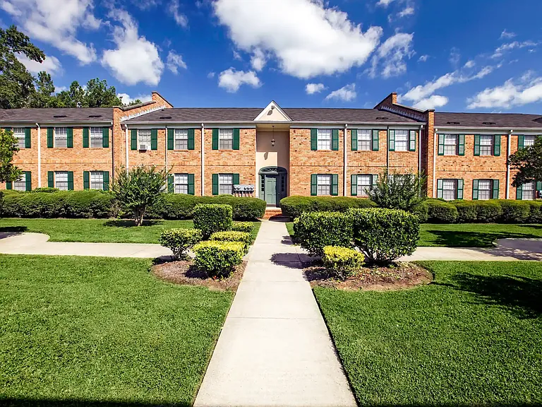 Waverly Villas — Photo 9