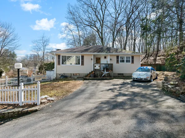 4 Joseph Street, Norwich, CT 06360