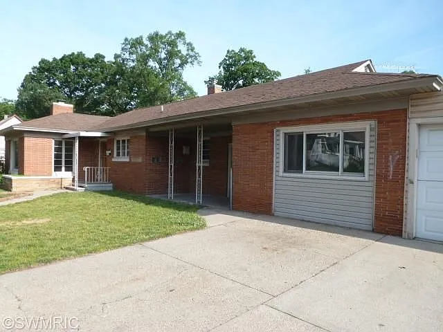 248 W Summit Ave photo 1