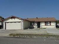 1st image of 7572 Woodridge Way