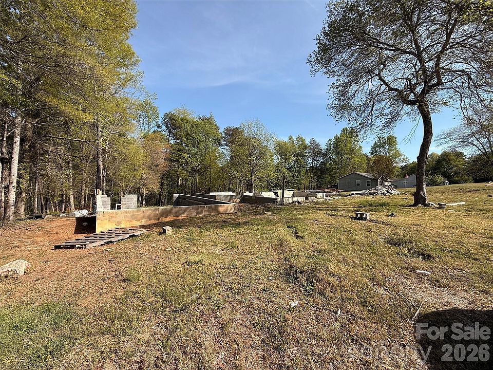 1st image of 5750 Poovey Dr