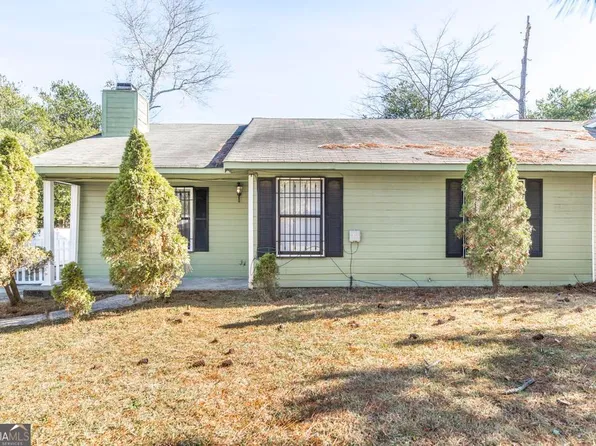 638 Maplewood Dr, Bonaire, GA 31005