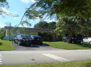 10880 SW 126th St, Miami, FL 33176