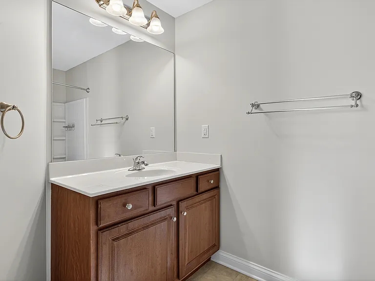 196 Old Woolen Mill Ln — Photo 16