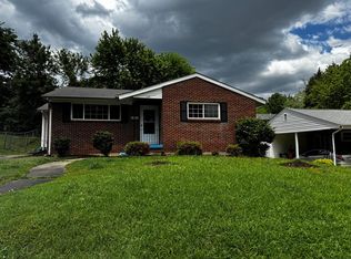 128 Carrollton Rd, Danville, VA 24540