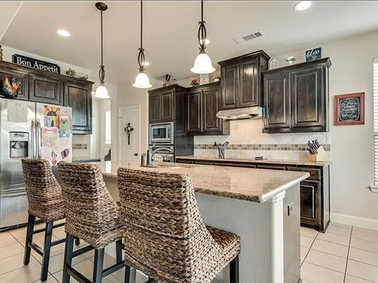 3814 Hyde Park Dr — Photo 25